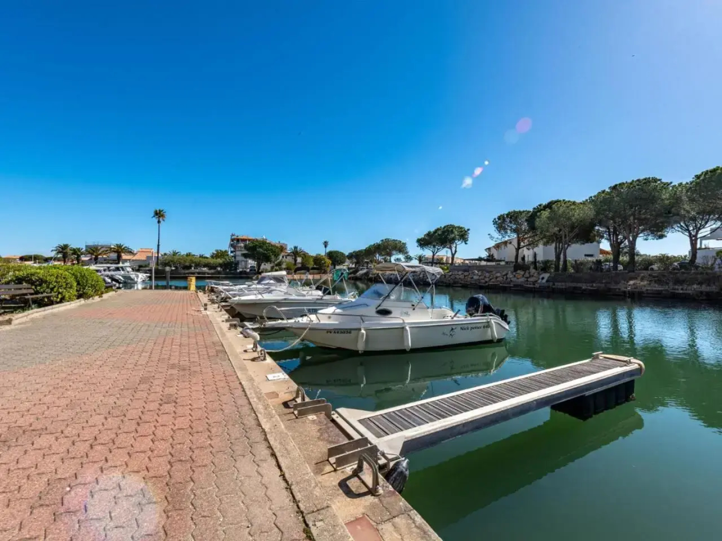 Studio Marina Village-6