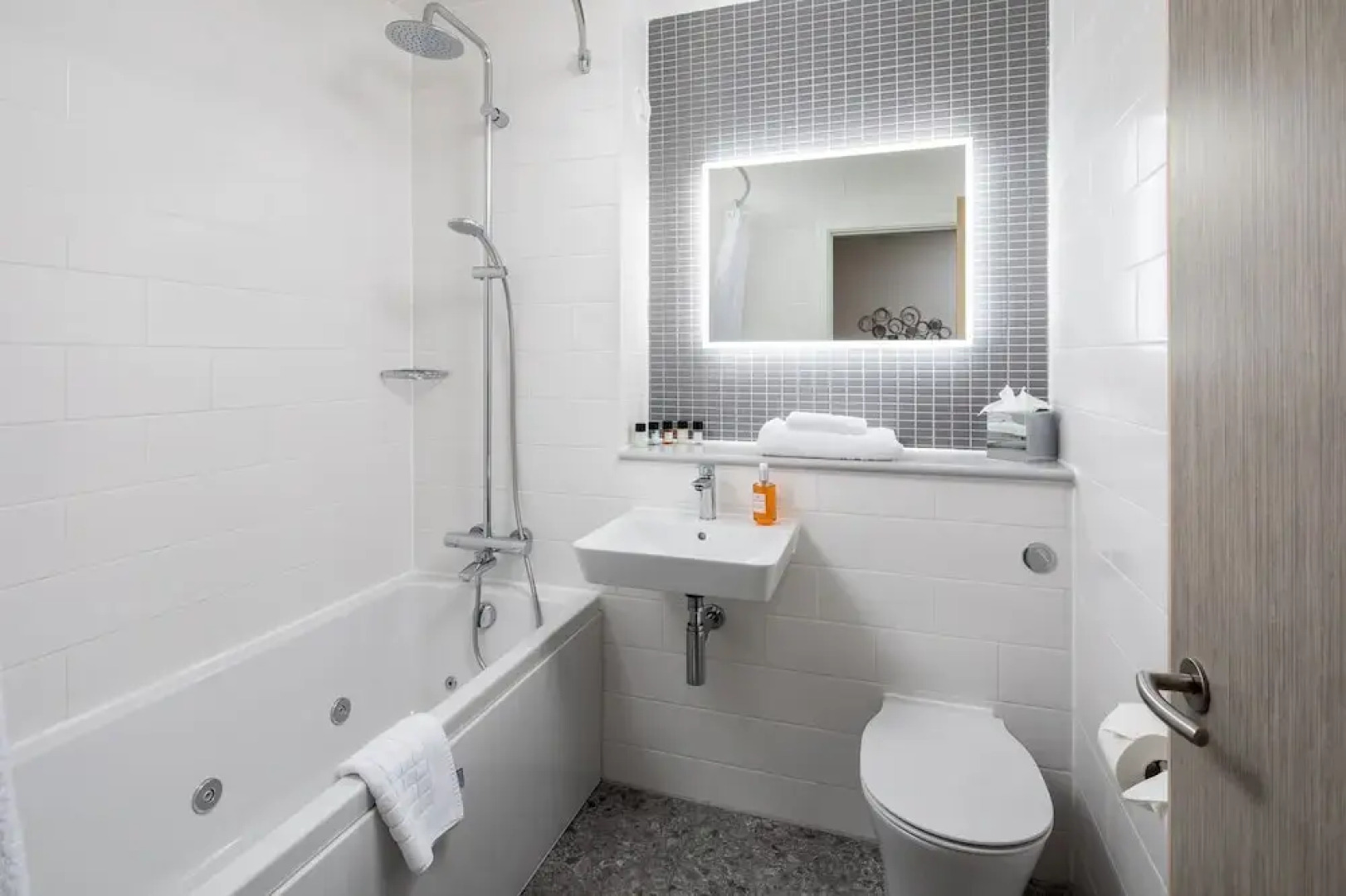 Warwick Conferences Radcliffe