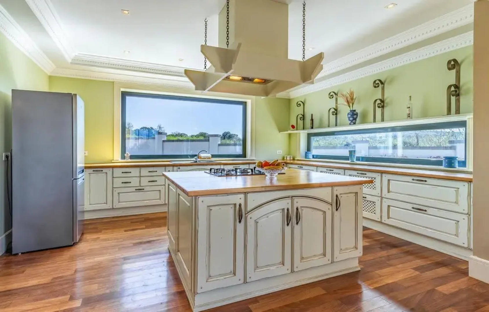 Amazing Home in Banjole With Jacuzzi, Wifi and 4 Bedrooms