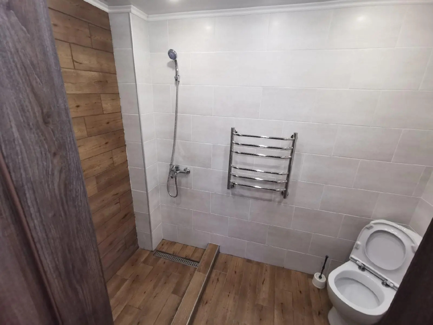 VGosti (ВГости)