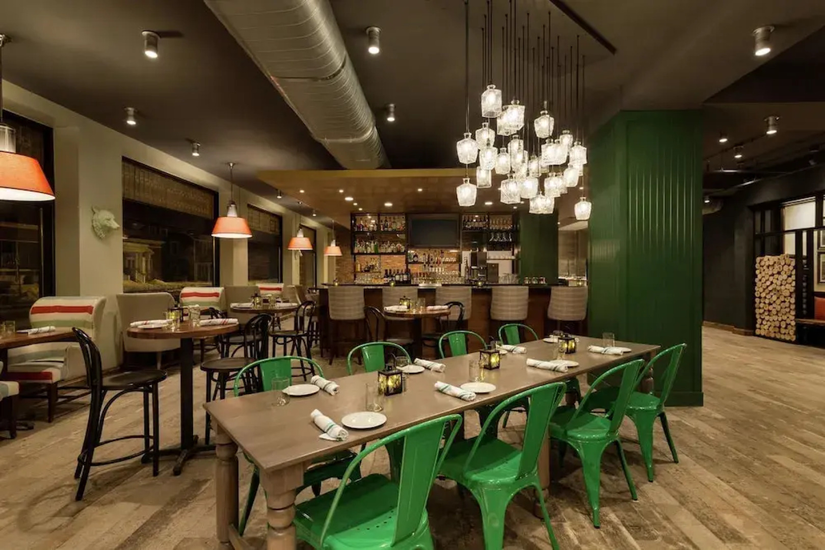 Hotel Saranac, Curio Collection by Hilton