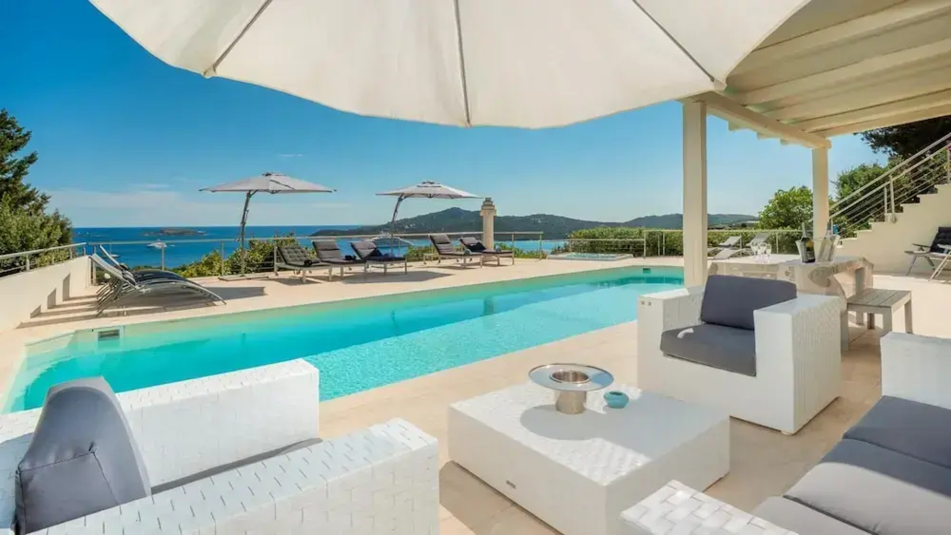 Villa Purple 10 2 in Pantogia