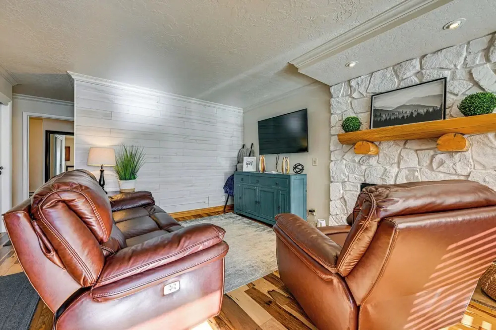 Walk to Giant Steps: Mtn Retreat w/ Hot Tub Access