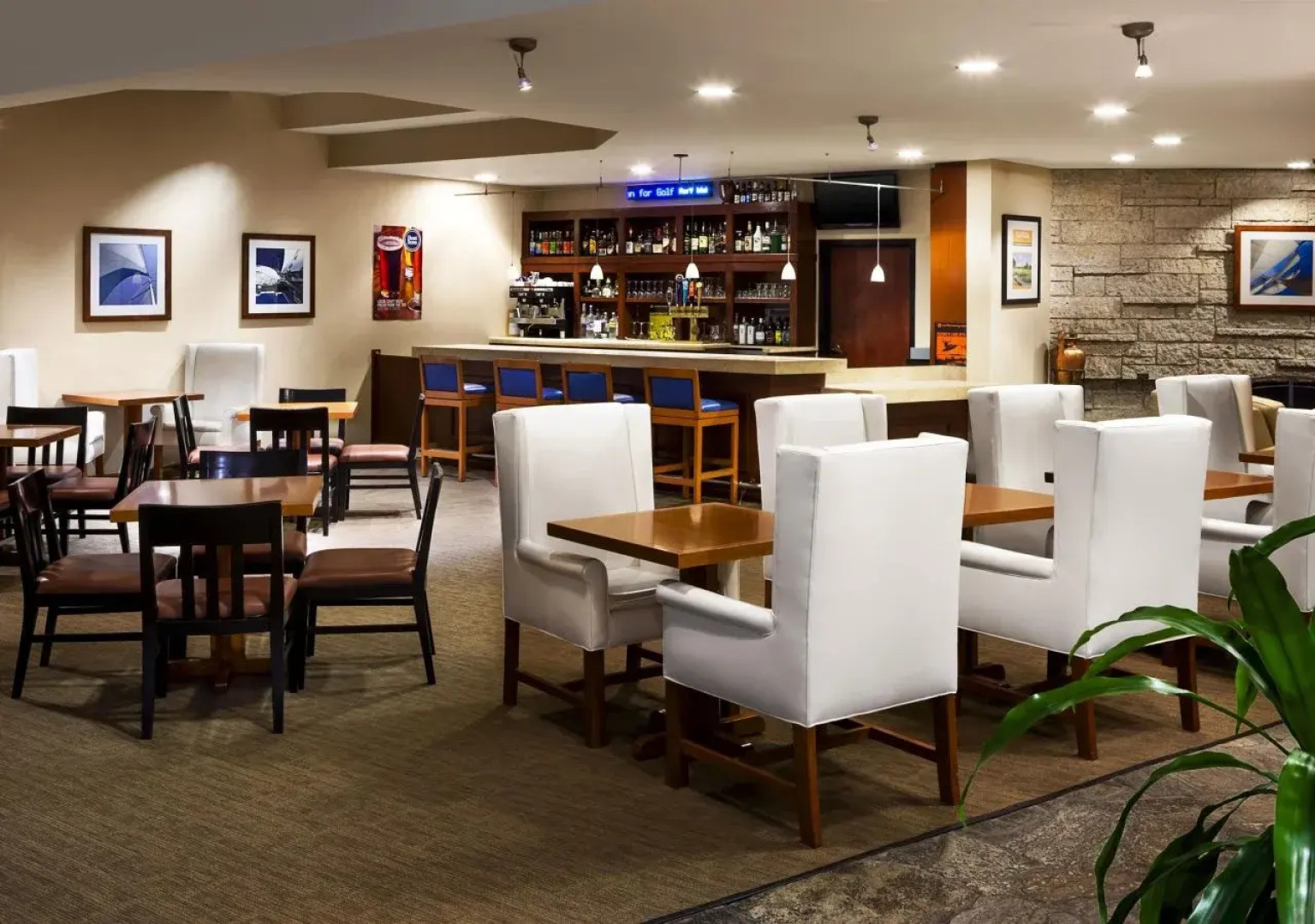 Four Points by Sheraton Ventura Harbor Resort