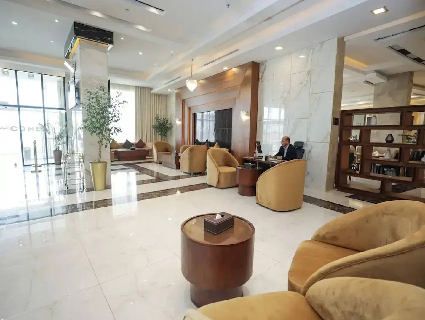 AL MADA AL Arabia Hotel