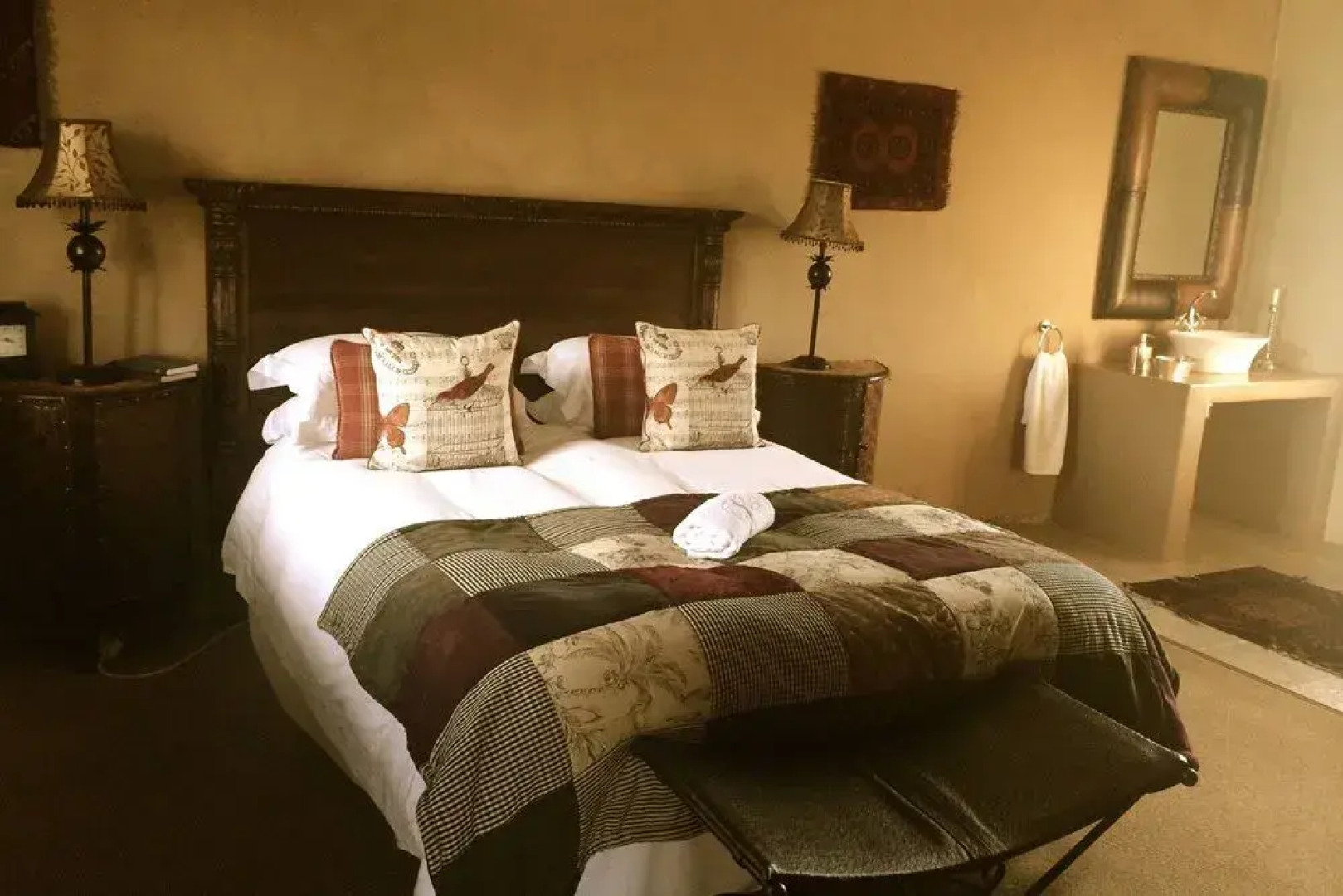 Elegant Manor Guest House