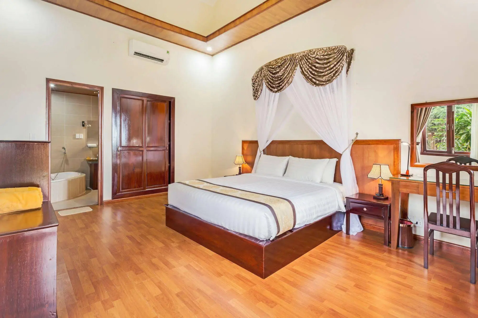 Gold Coast Resort