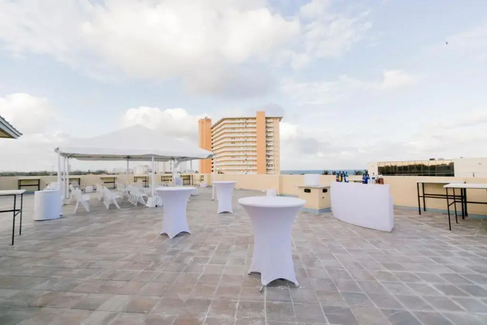 Vistalmar Beach Resort