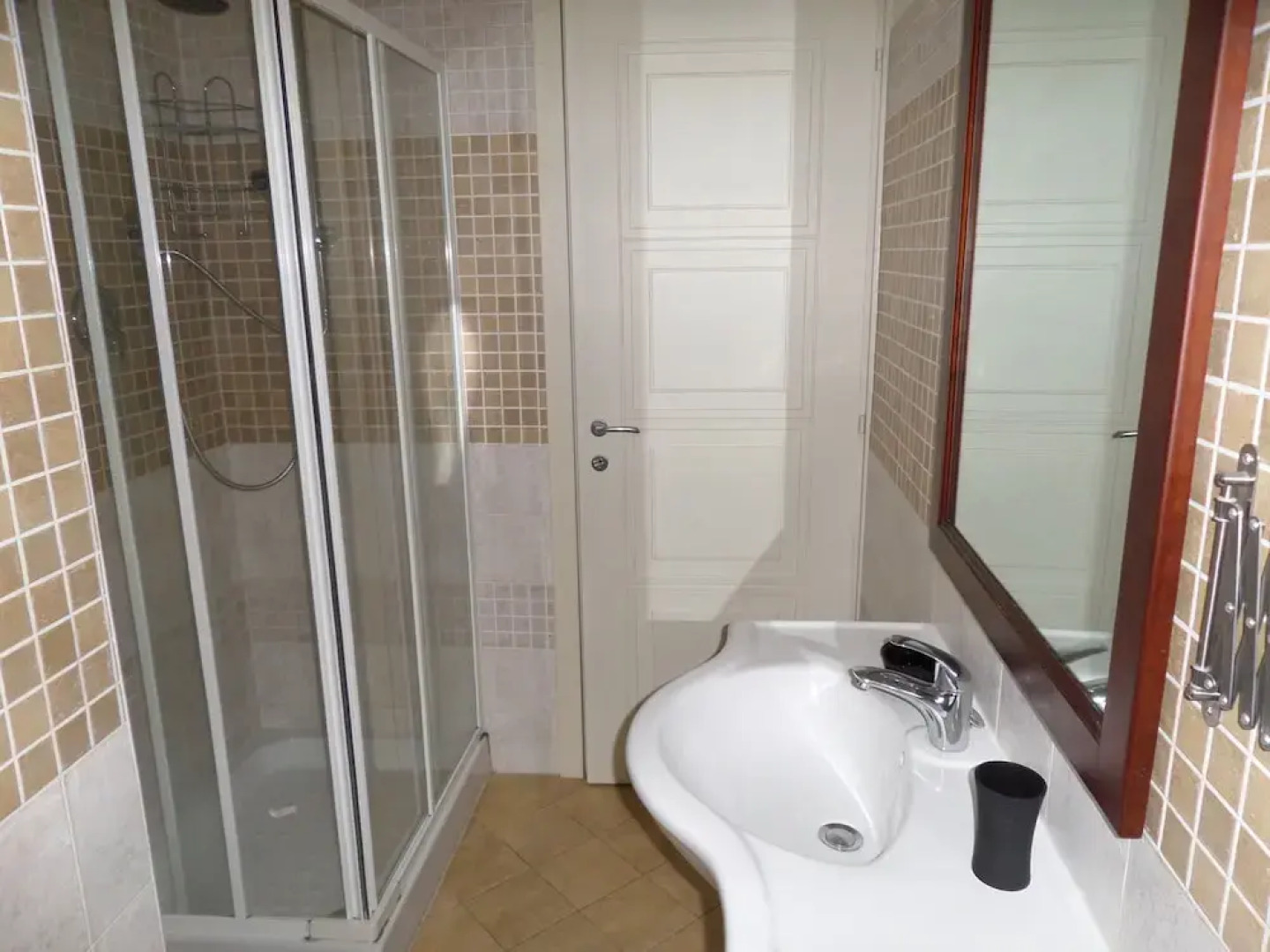 La Casa Blu Apartment in Villa With Exclusive use of the new Pool Garden, Unesco