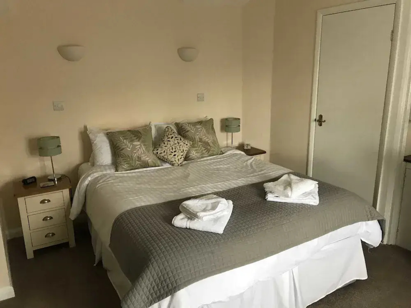 Stumbles Restaurant with Rooms