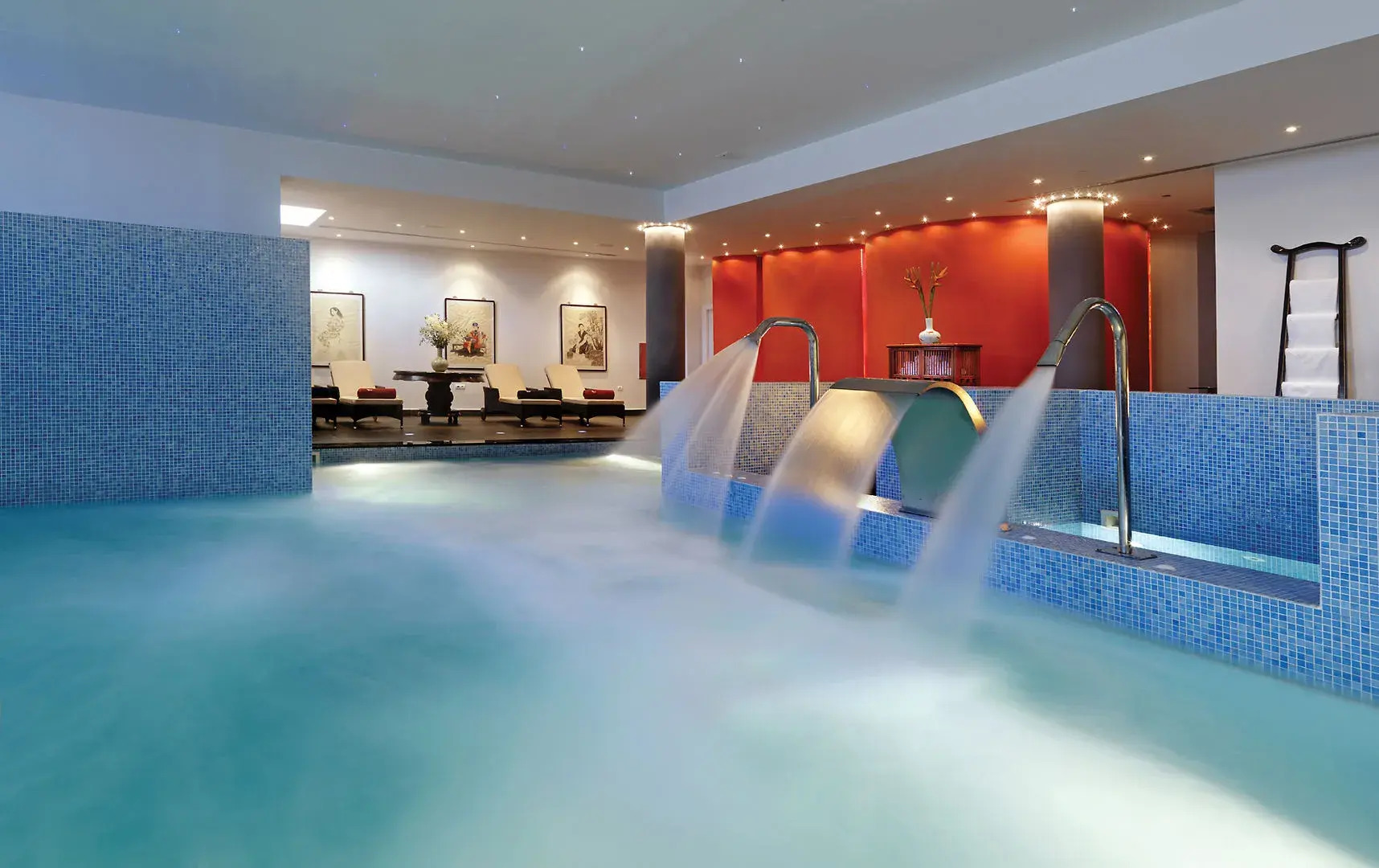 Out Of The Blue All Inclusive Resort & Spa