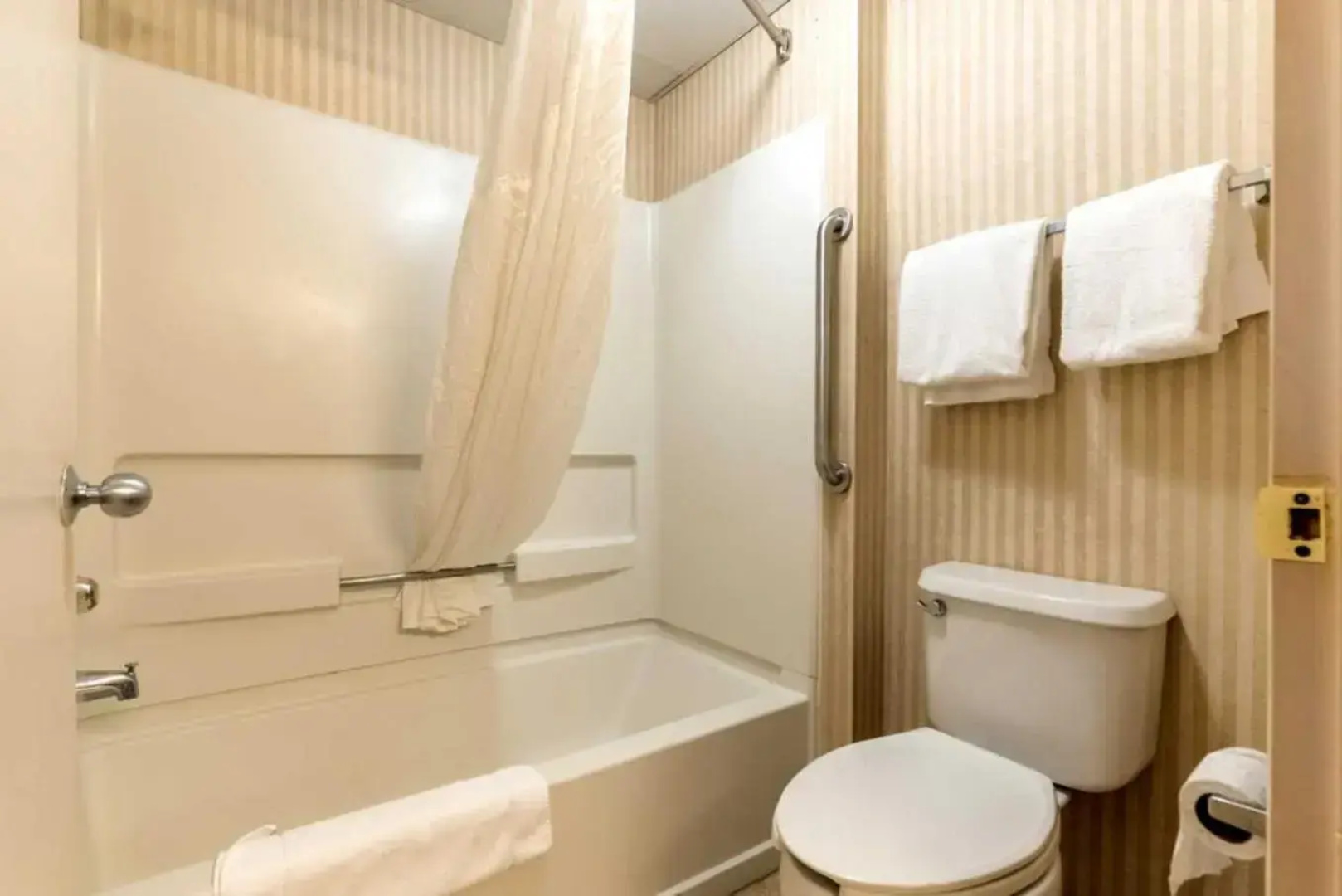 Holiday Inn Express Clemmons