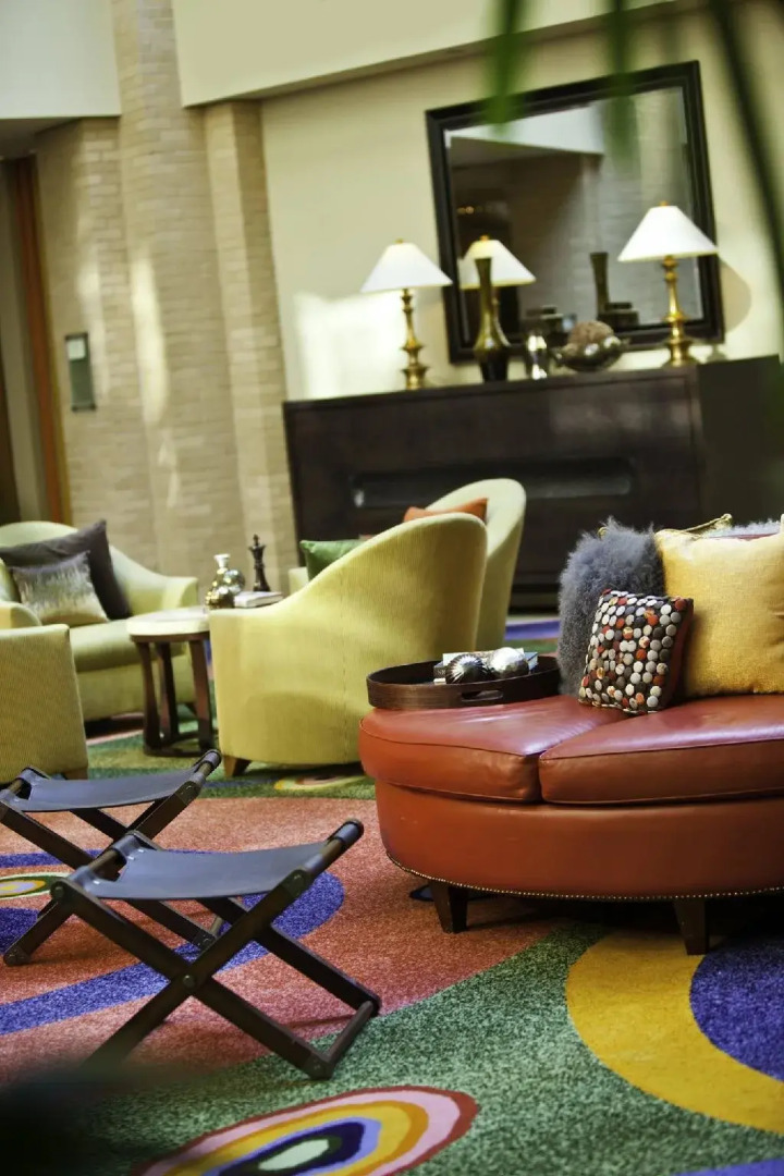 Renaissance New Orleans Arts Warehouse District Hotel