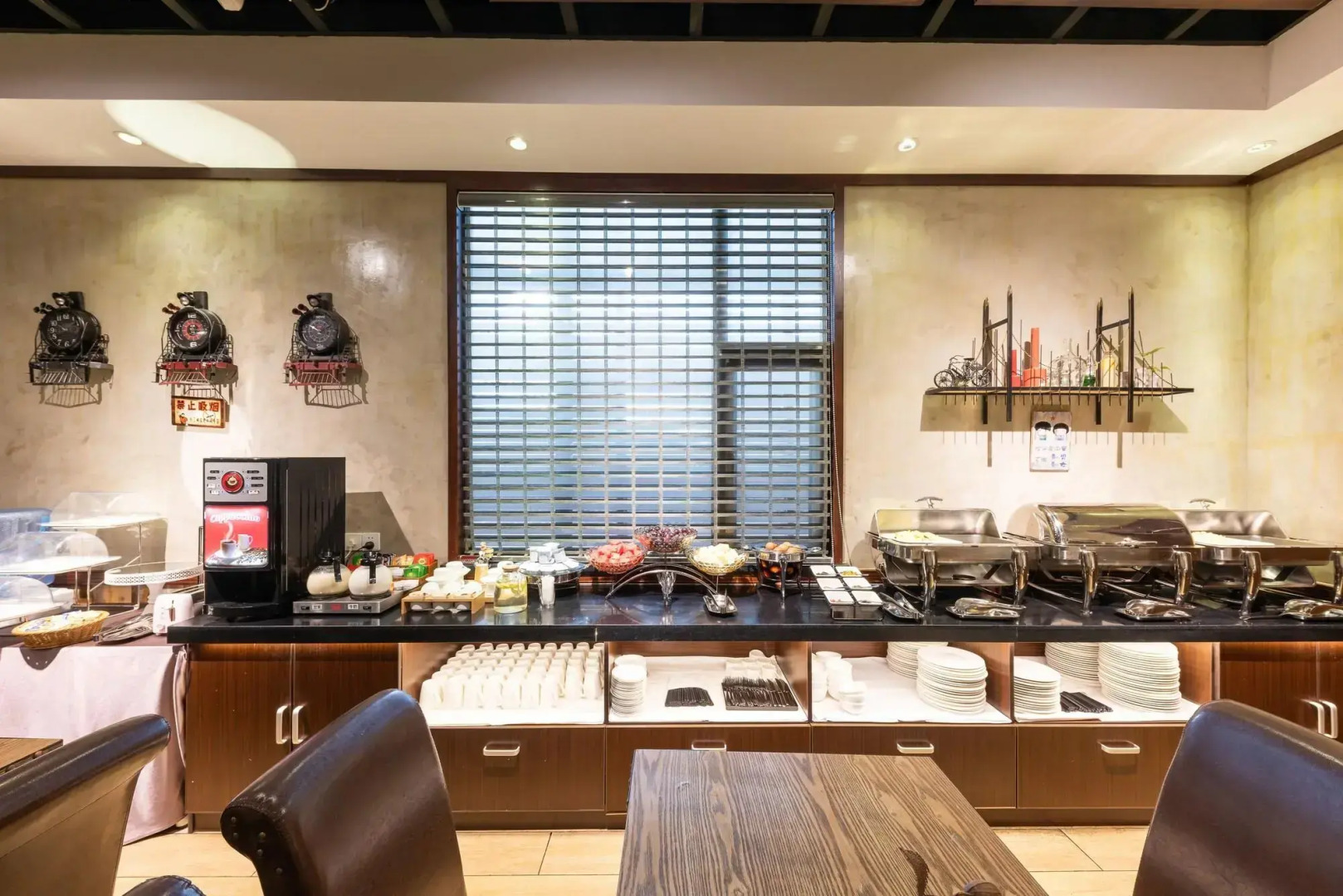 Nostalgia Hotel Near Beijing Panjiayuan Antique Market