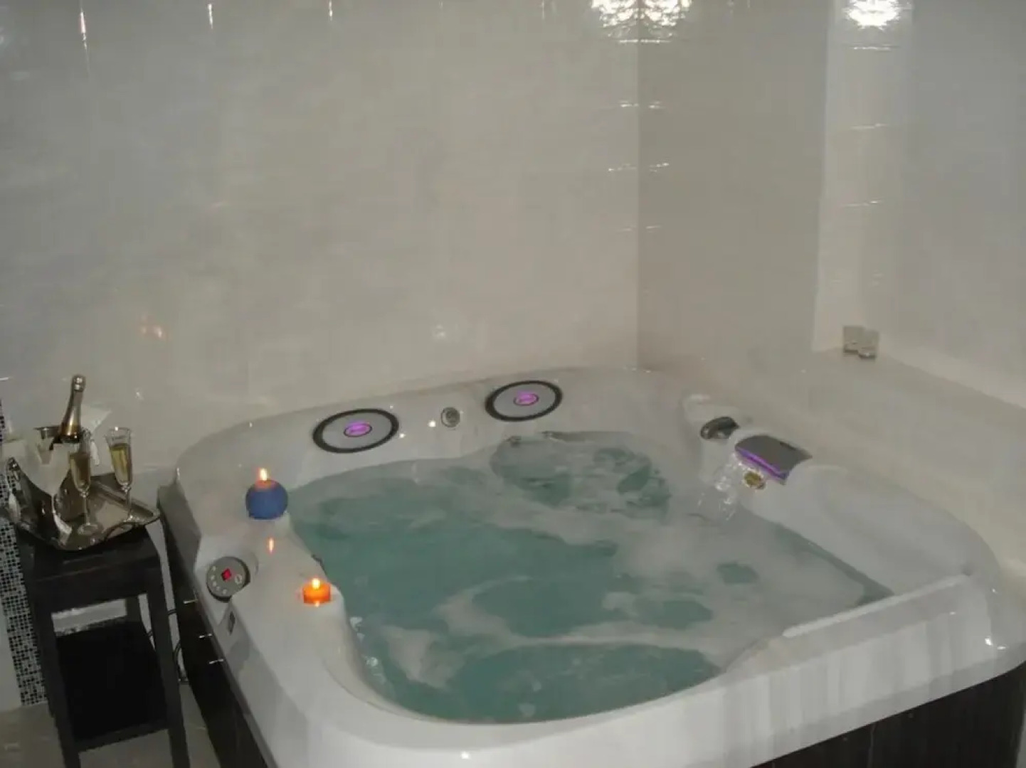 Villa Umag in Umag With 5 Bedrooms and 5 Bathrooms