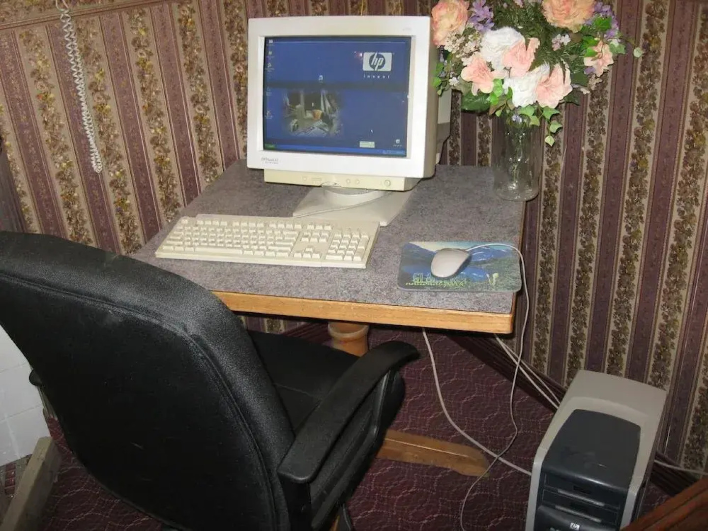 Glacier Gateway Plaza