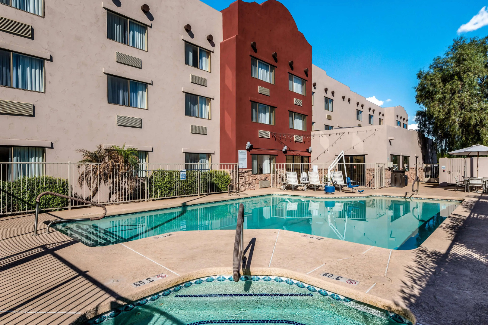 Red Lion Inn & Suites Goodyear Phoenix
