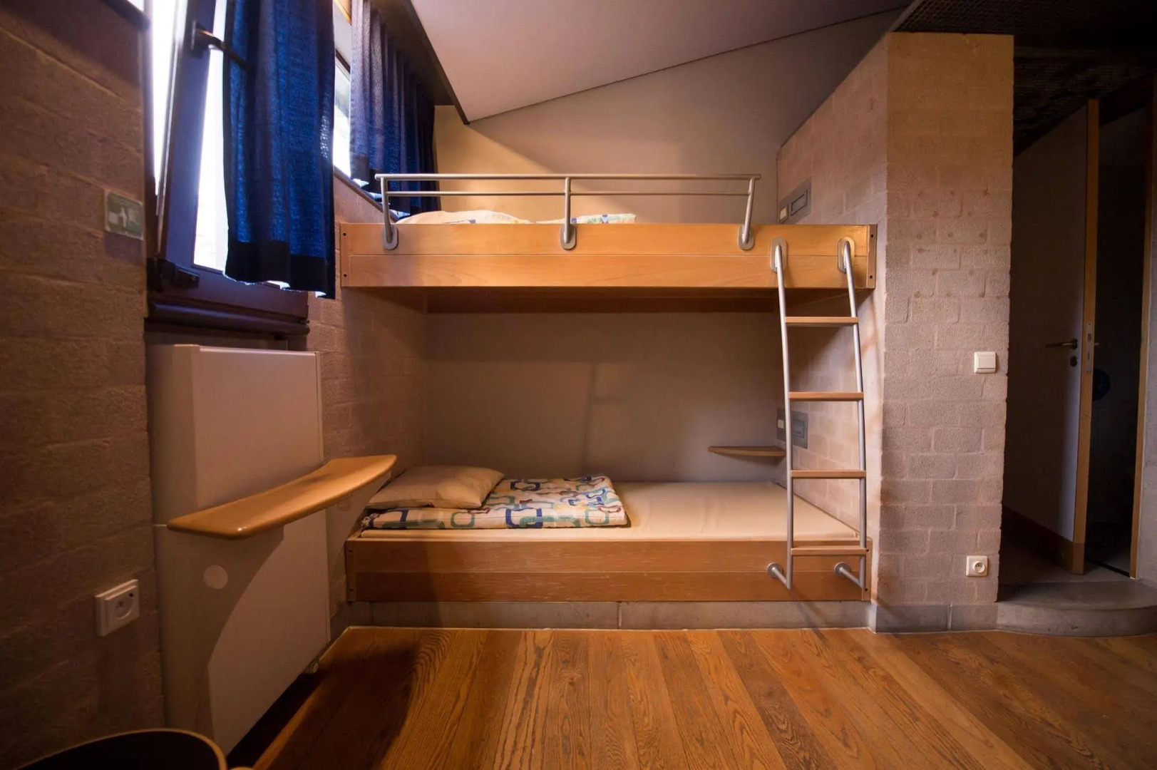 Auberge de Jeunesse de Mons - Hostel