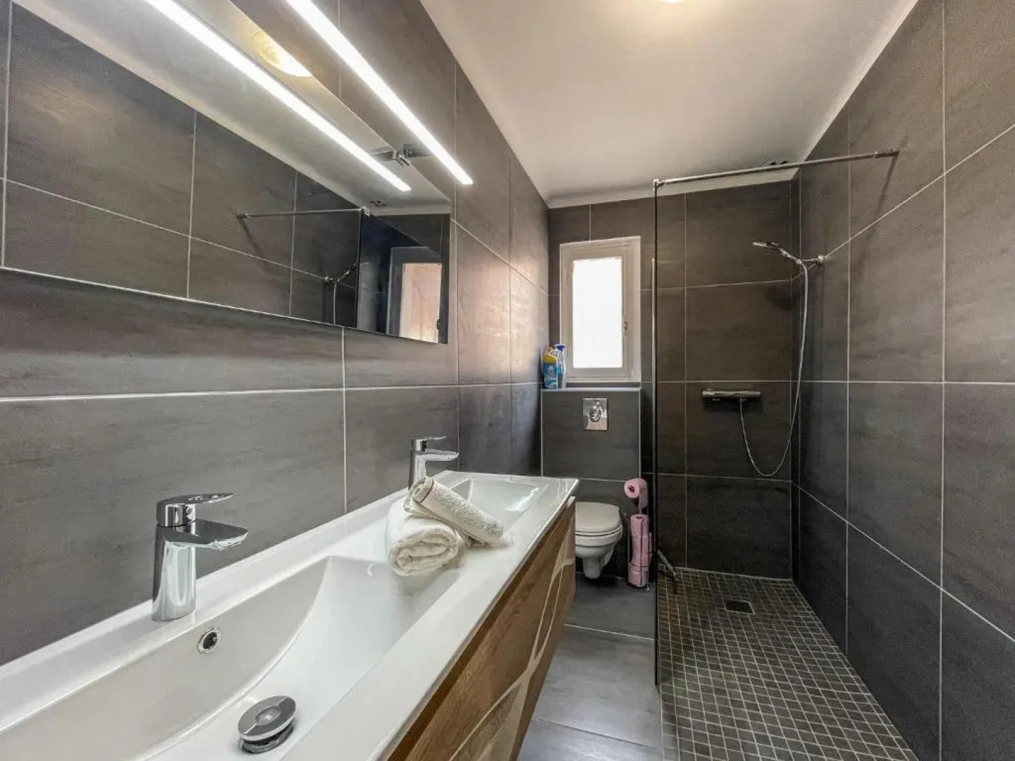 T2 tout équipé à 2 min de la plage ménage inclus 2