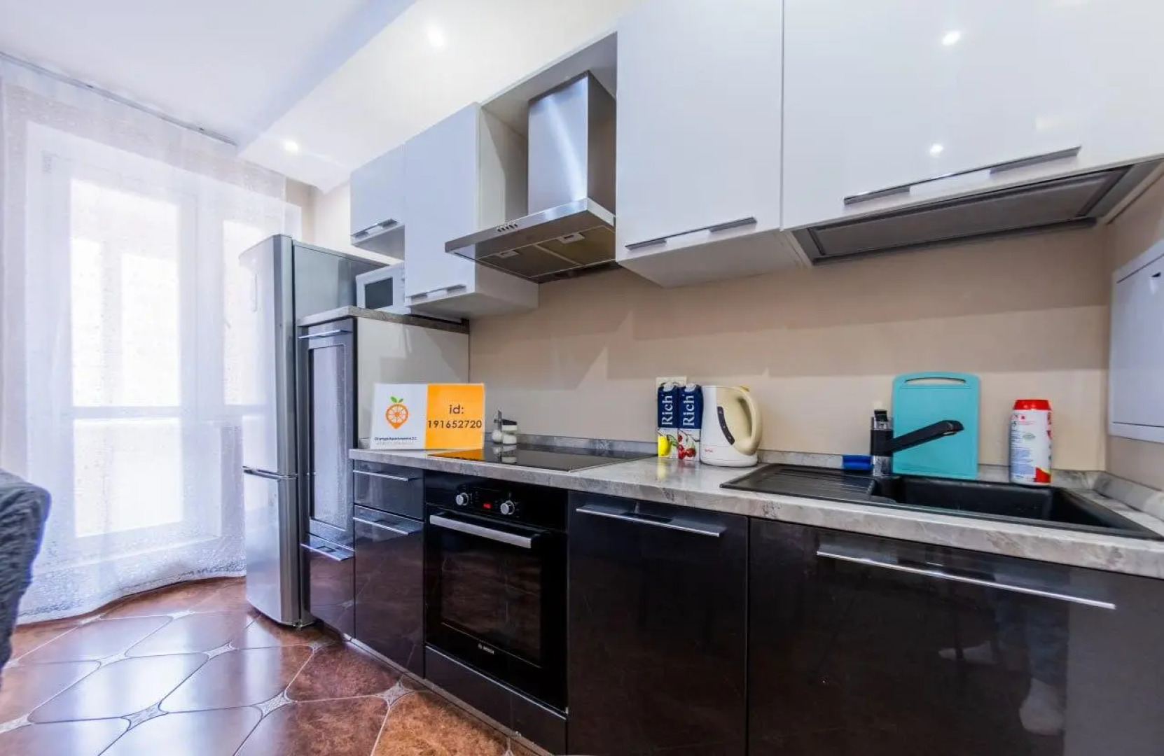 Апартаменты на проспекте Ракетостроителей