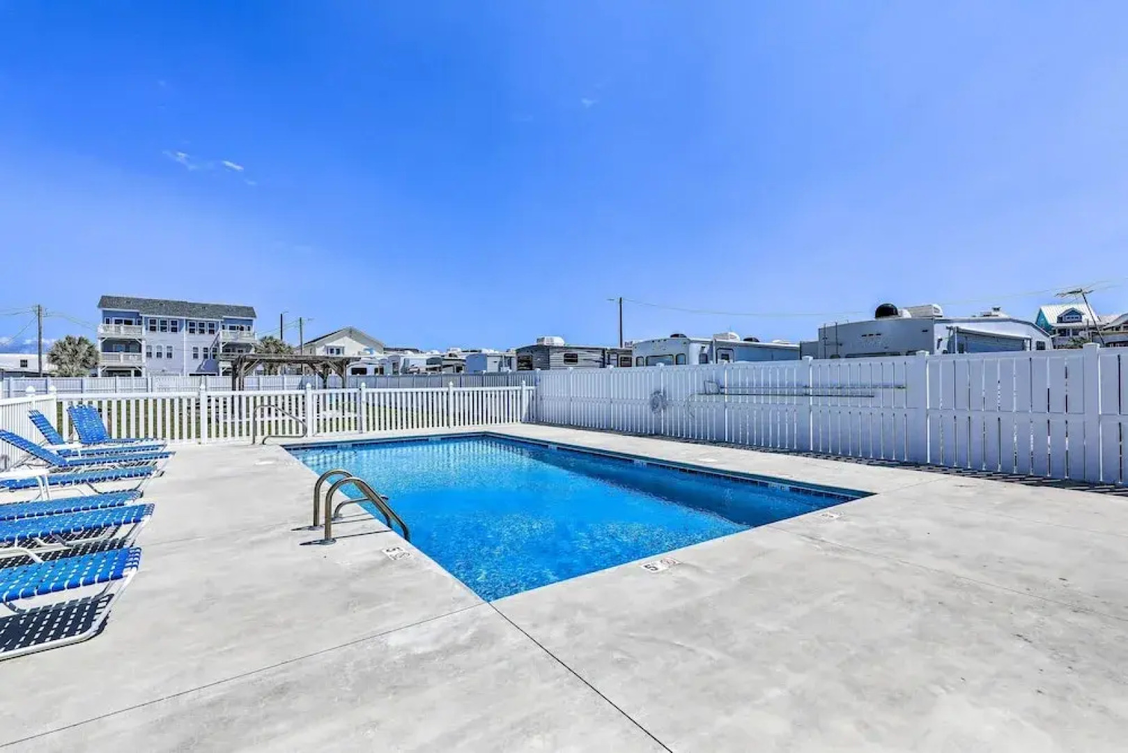 Walk to Shore: Atlantic Beach Condo w/ Pool Access