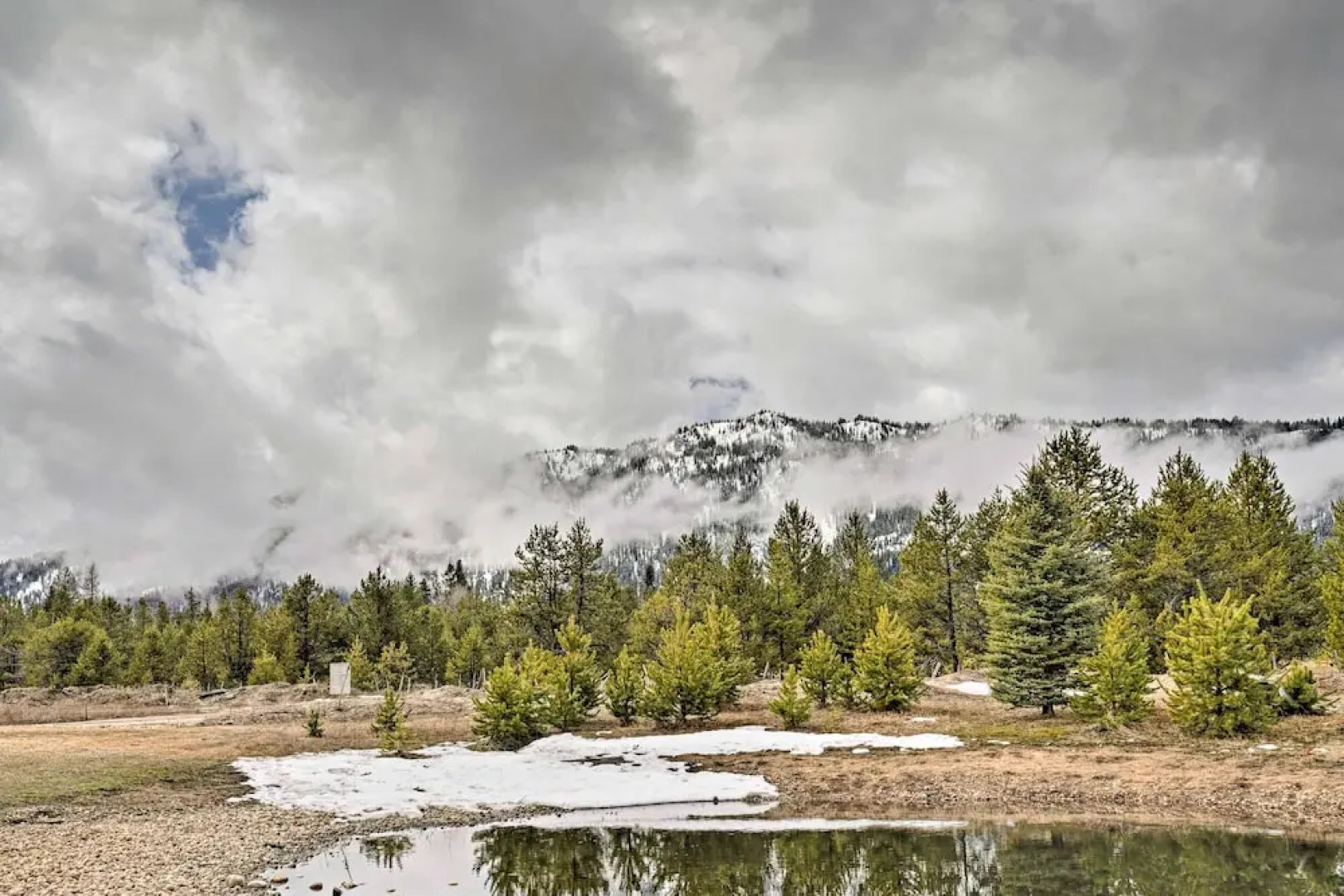 Prime Snowy Retreat Mins to Tamarack & Mccall!