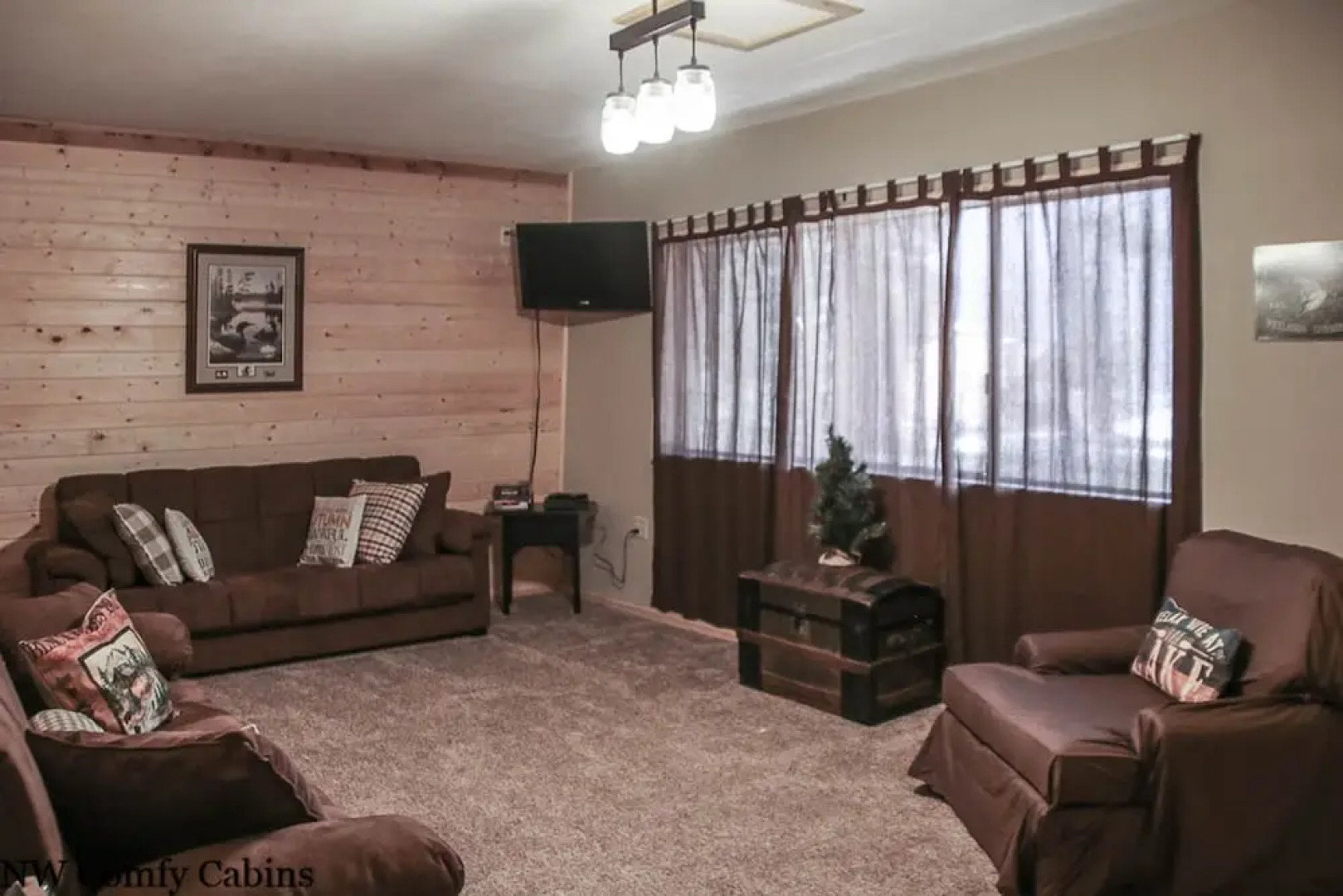 Heavenly Lake Haven Apartment 3 NW Comfy Cabins