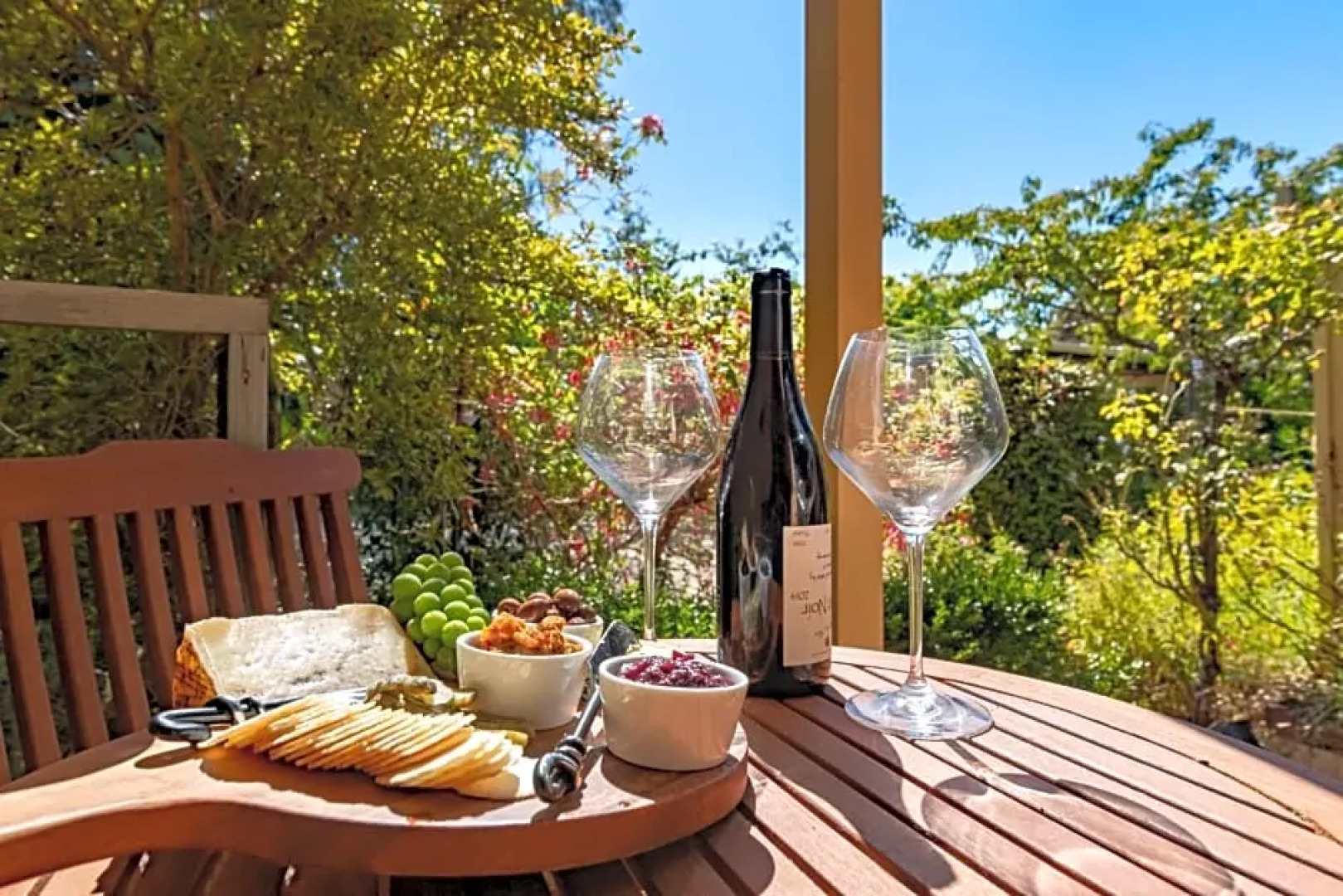 Shy Cottage and Studio