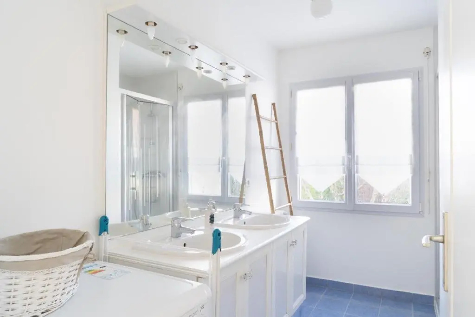 Maison de Bourg a Deux Pas de la Mer