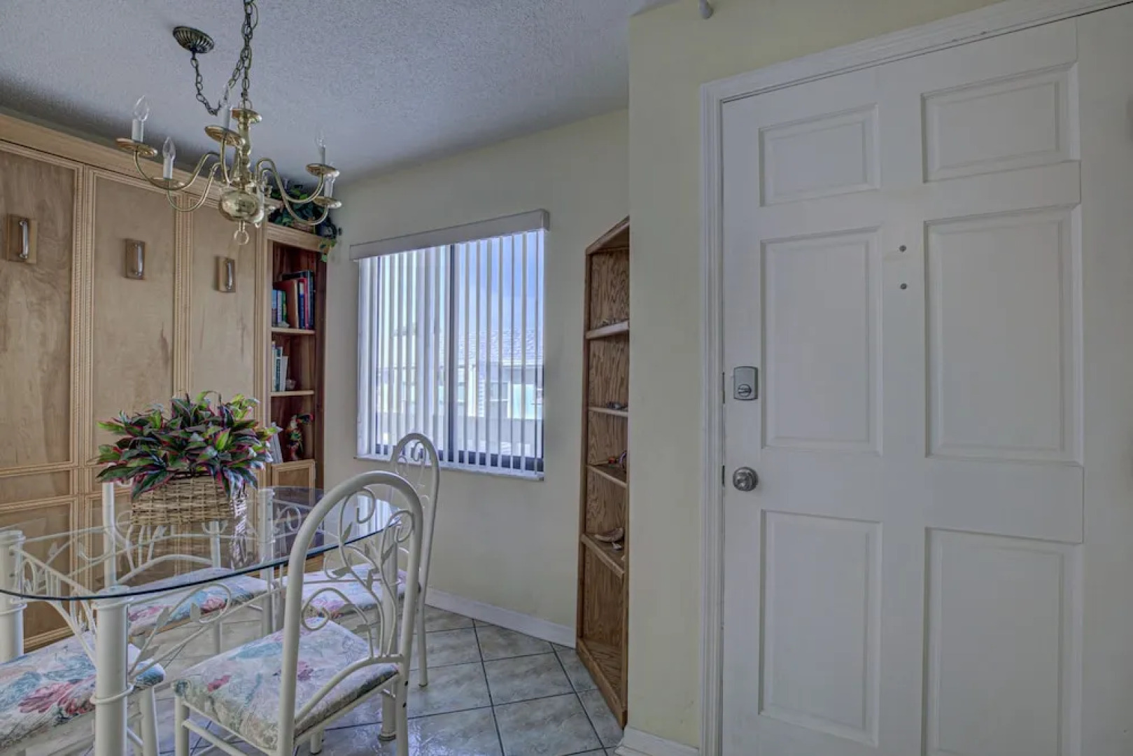 Beach Bay Breeze by Anna Maria