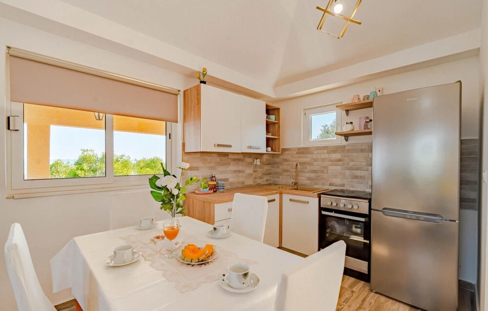 Beautiful Home in Smokvica With 4 Bedrooms and Internet