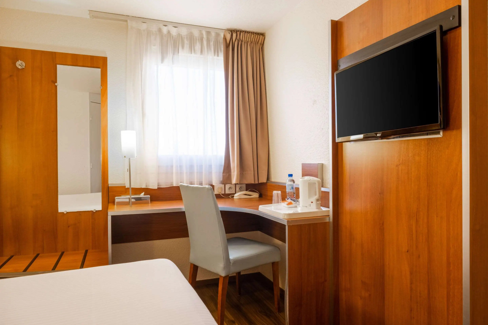 Comfort Hotel Aeroport Lyon St Exupery