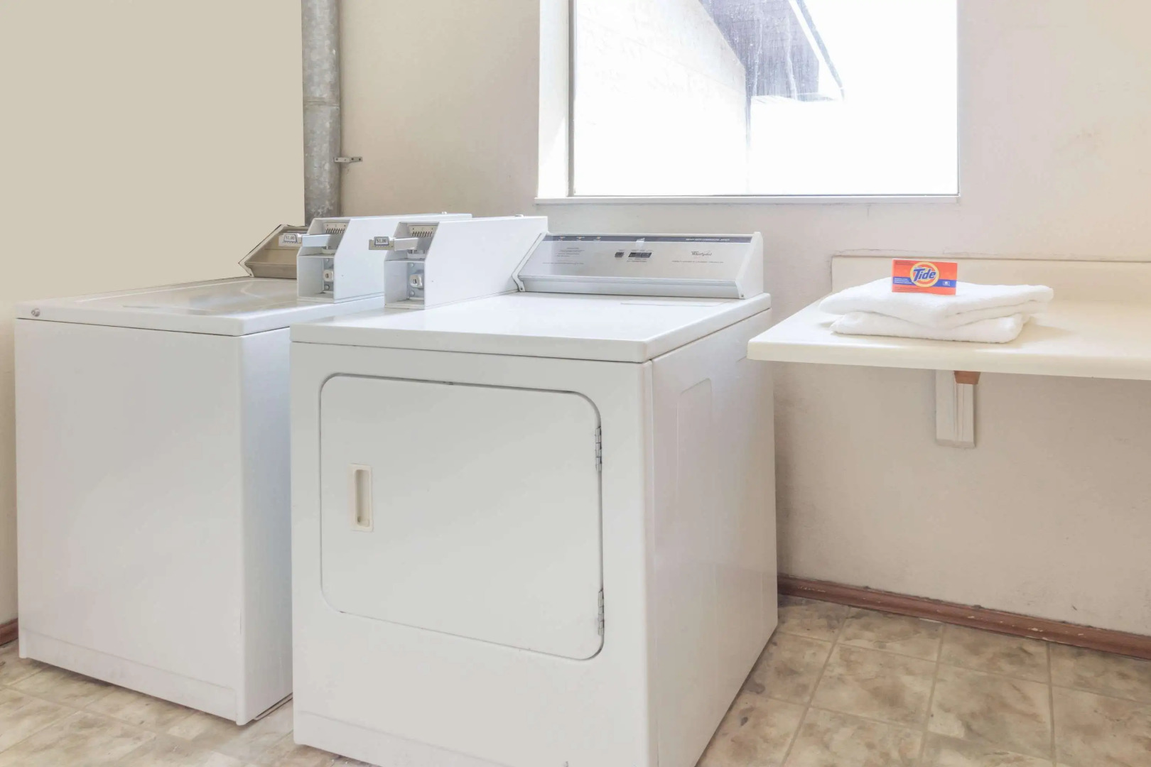 Super 8 by Wyndham Morris