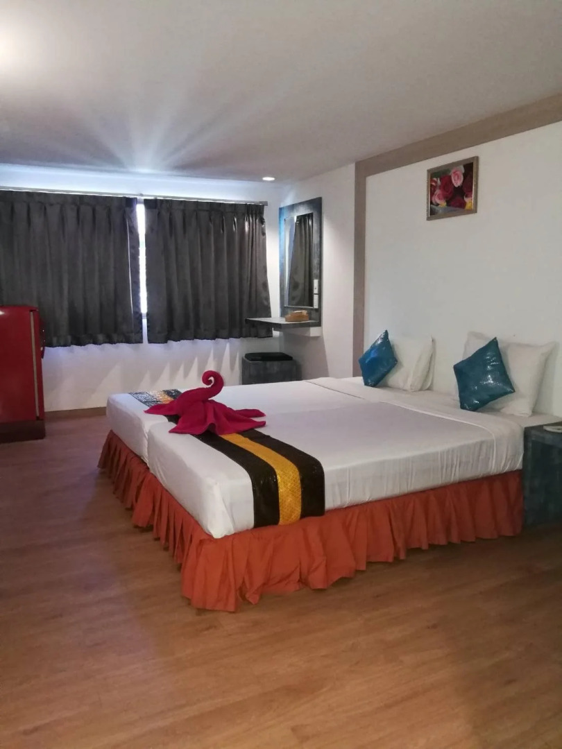 Karon View Resort Phuket