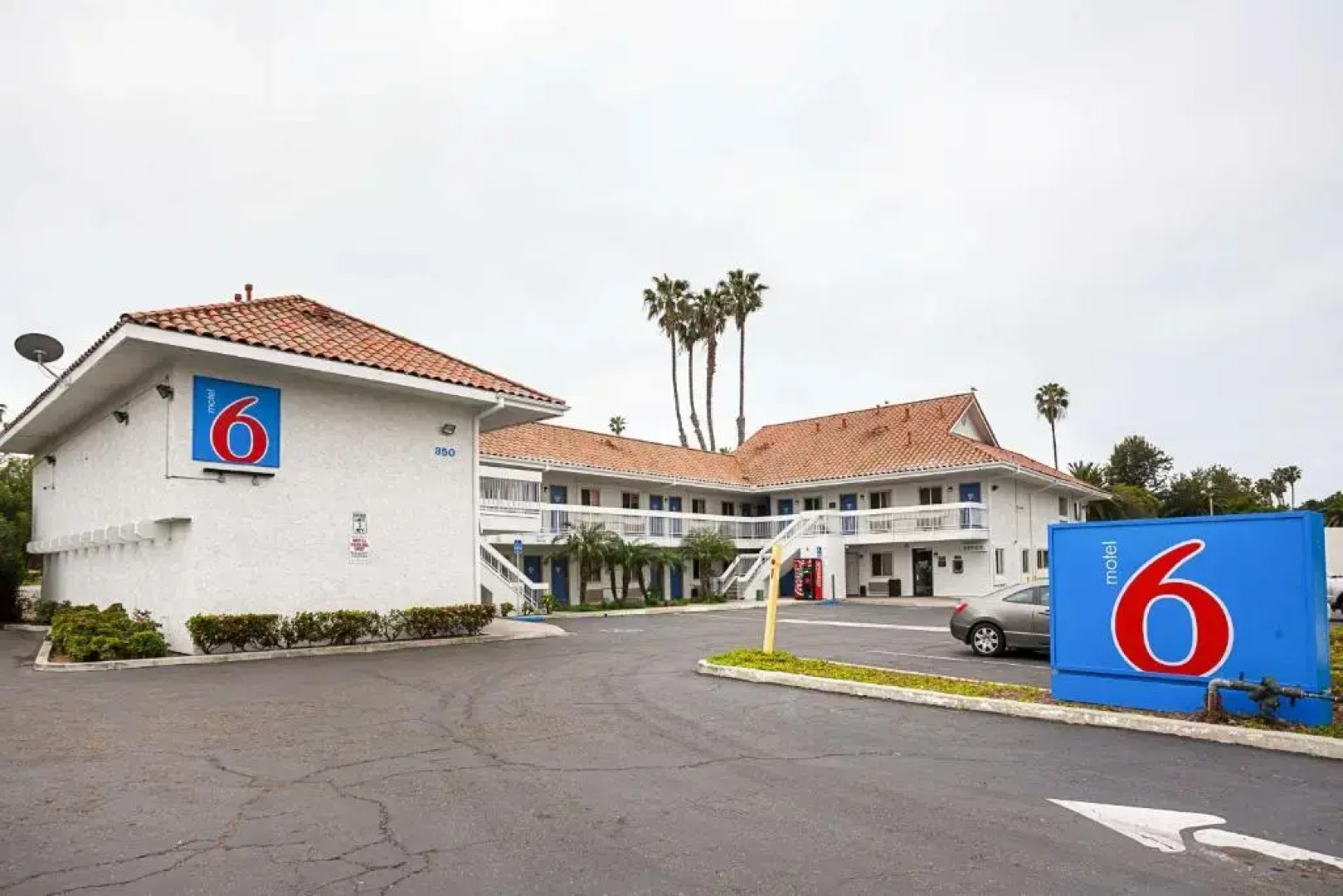Motel 6 Ventura, CA - Downtown