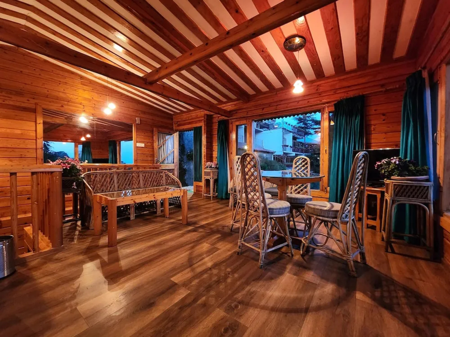 The Chalets Naldehra