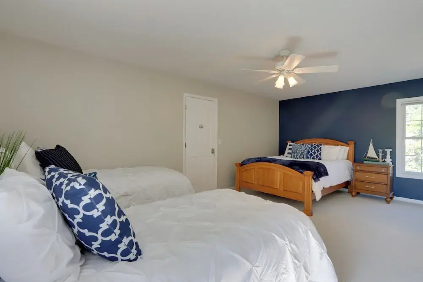 Private Dock + 4 Decks: Lake Ozark Retreat!