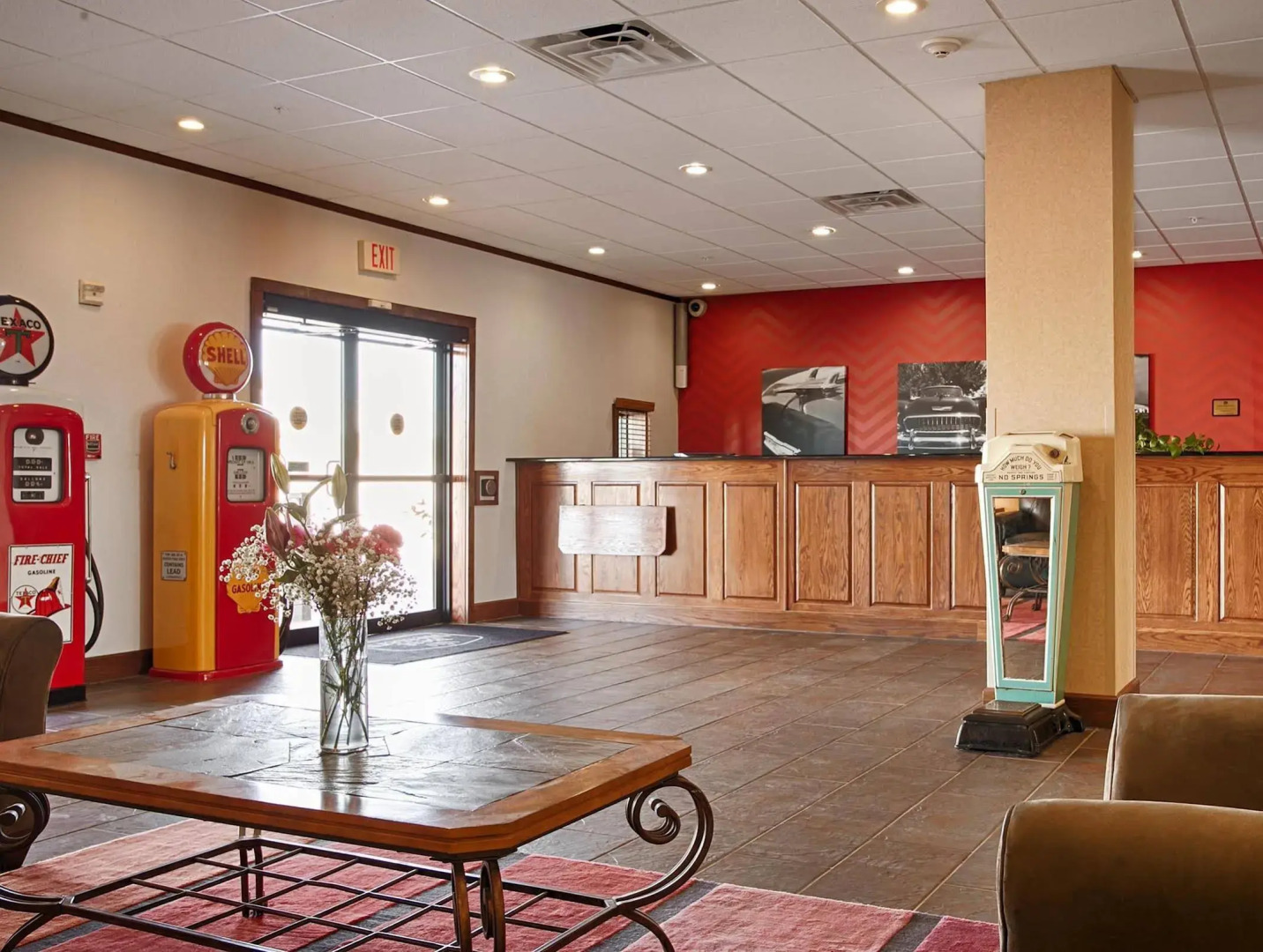 Holiday Inn Express & Suites N Waco Area - West by IHG