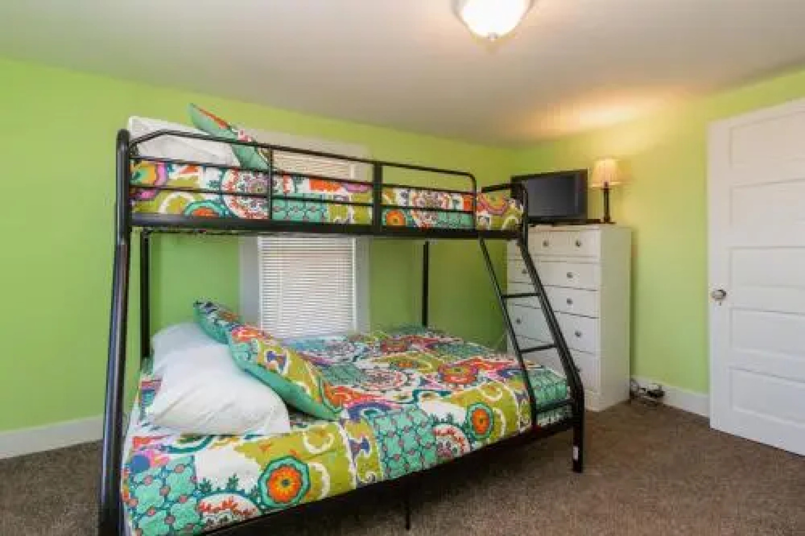 The Brooklyn Estate and Cottage