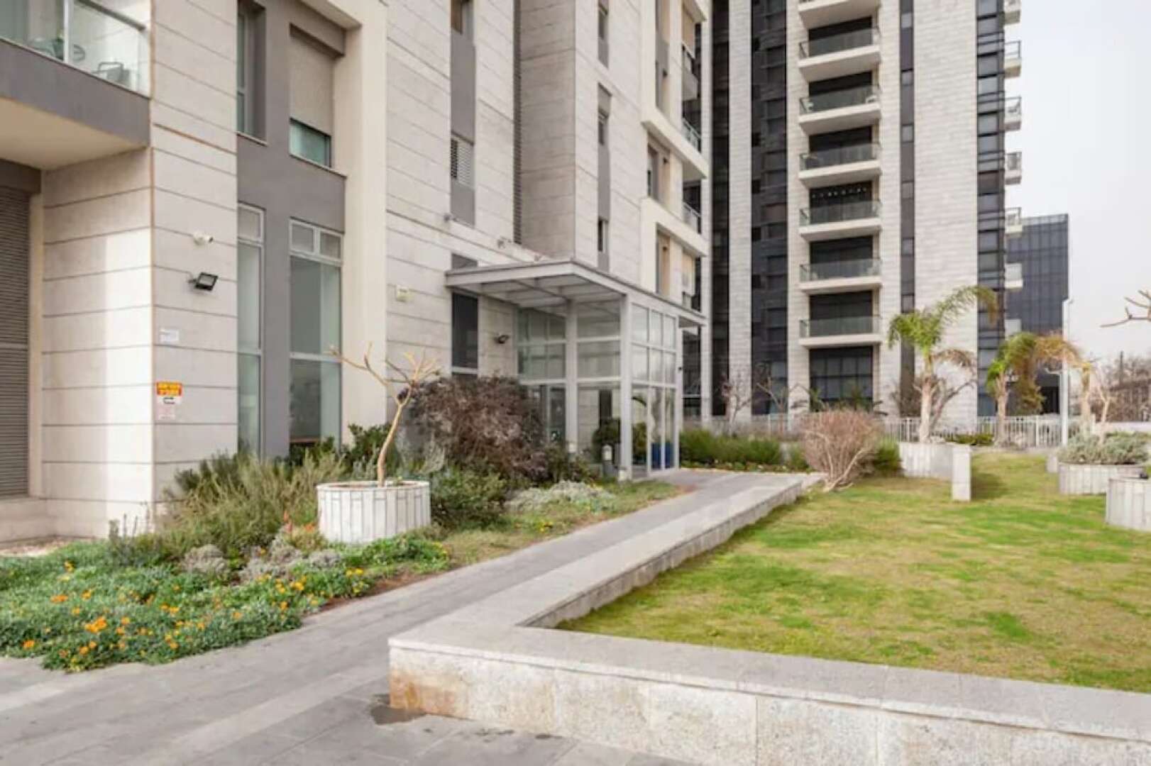 Luxury 3BR 32 Floor SeaView