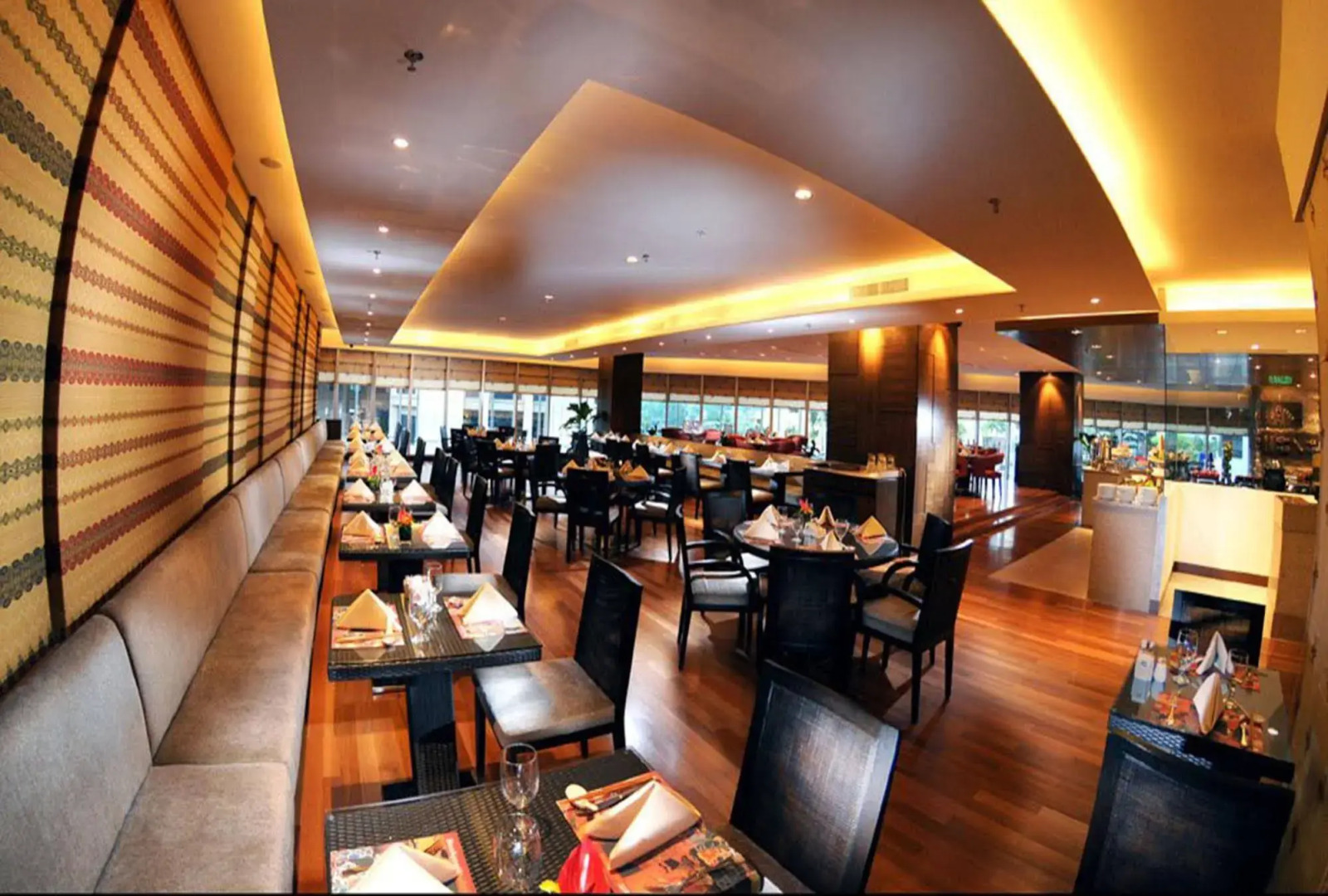 Puteri Wing, Riverside Majestic Hotel