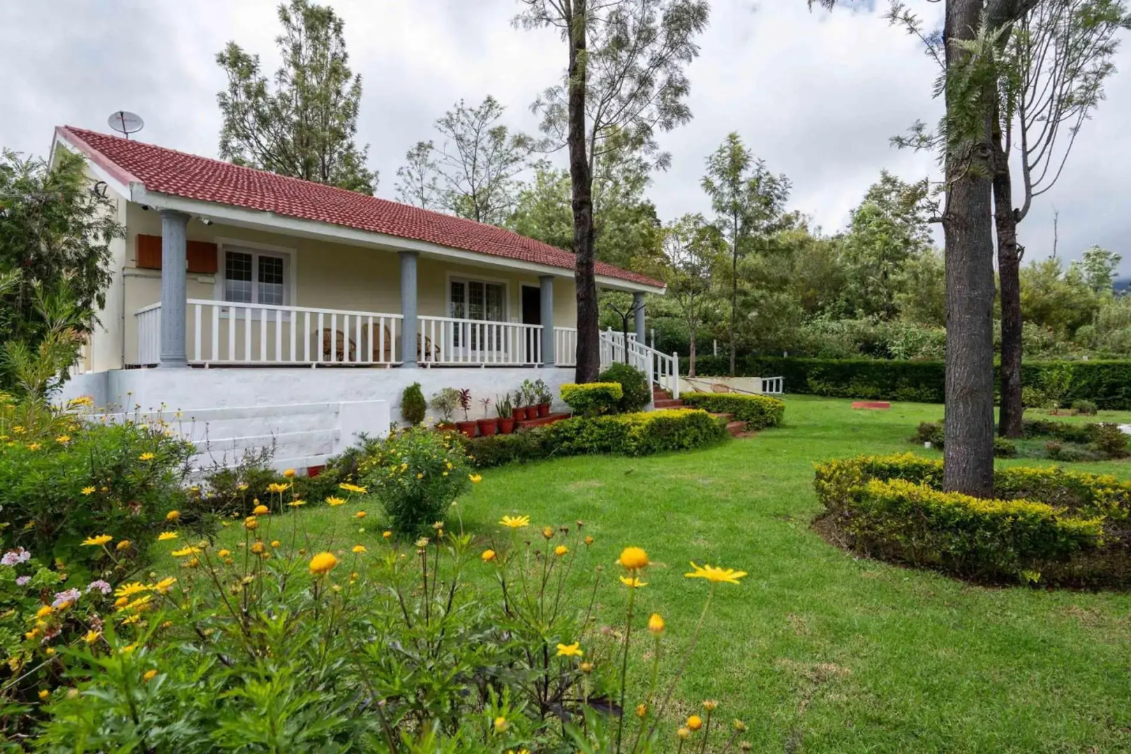 StayVista at Casa Pinnacle