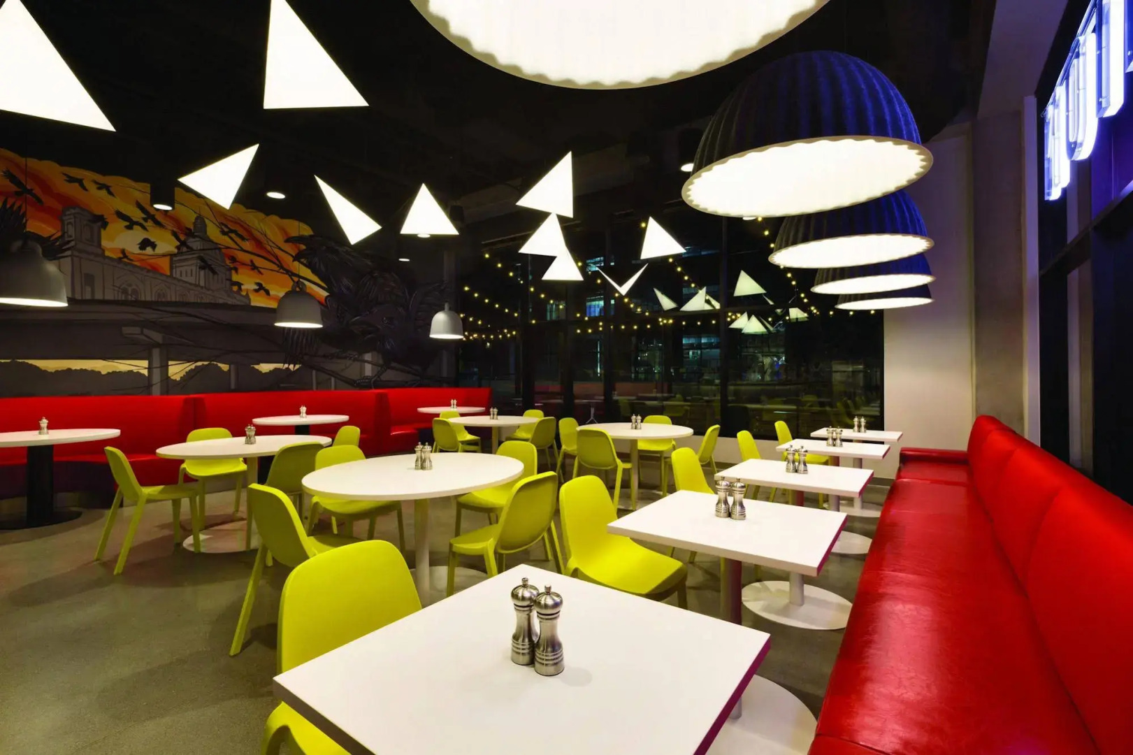 Radisson RED Minneapolis Downtown