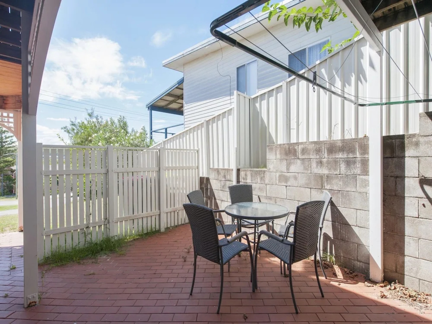 Surf Break - 10A Tuna (Downstairs)