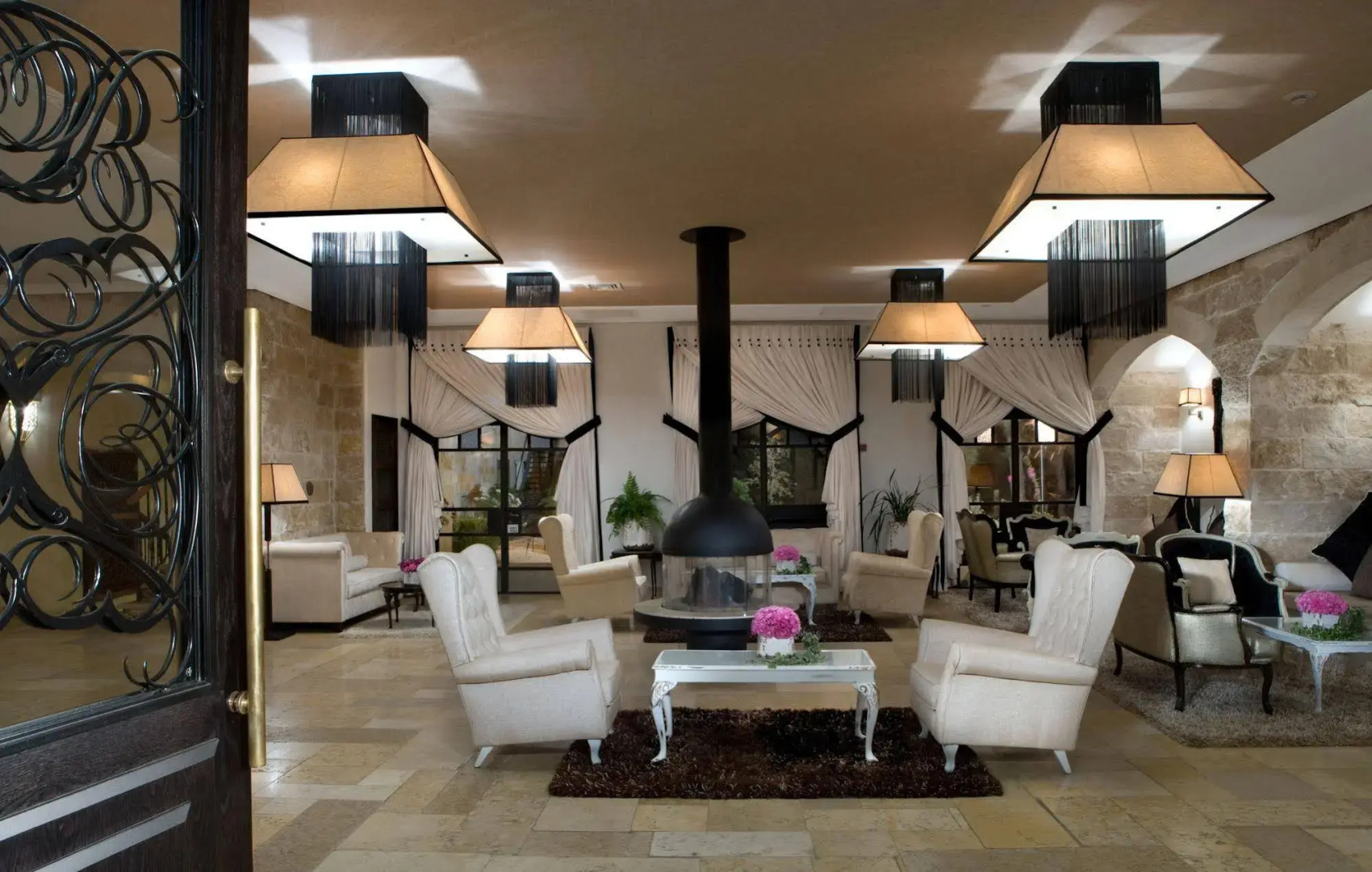 Bayit Bagalil Boutique By Herbert Samuel