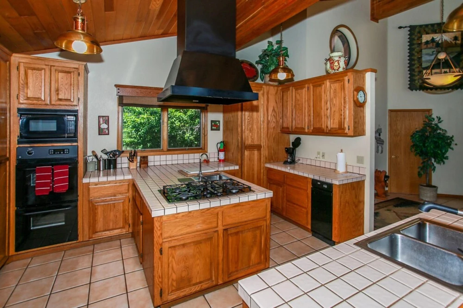 Lakeside Memories-1858 by Big Bear Vacations