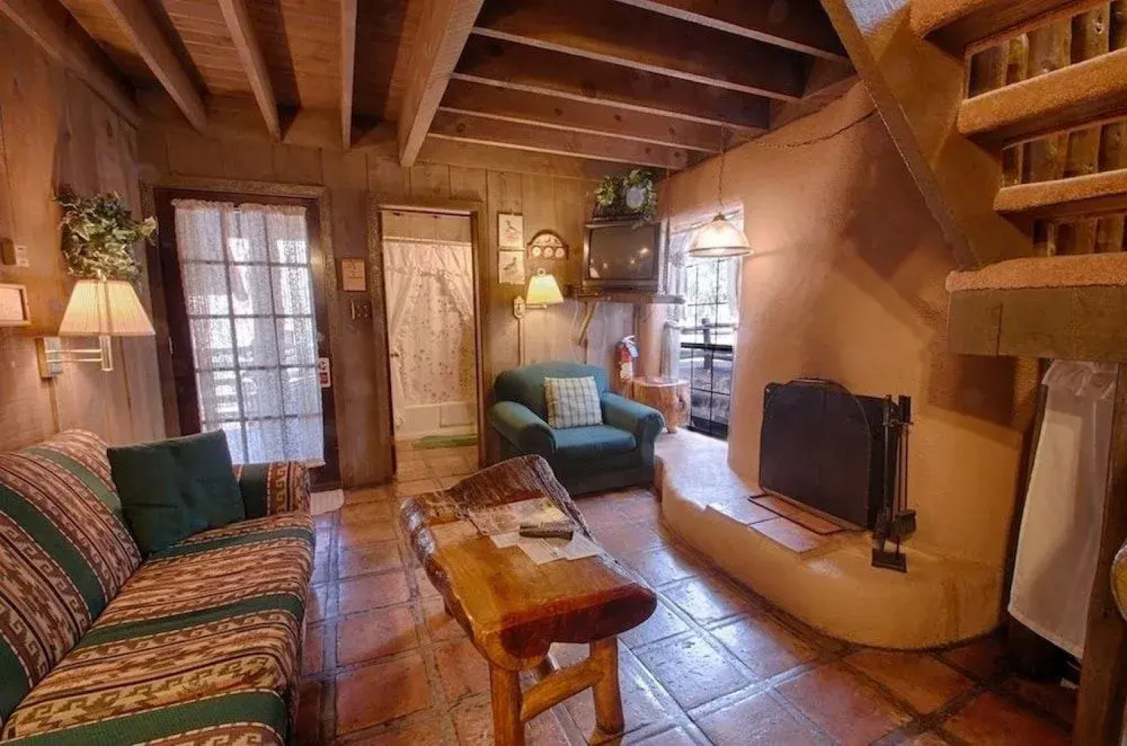 Bear Creek Motel And Cabins