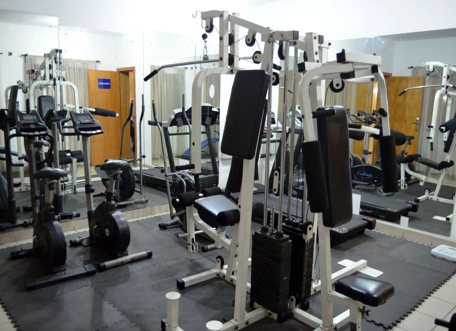 Parkview Astoria Hotel