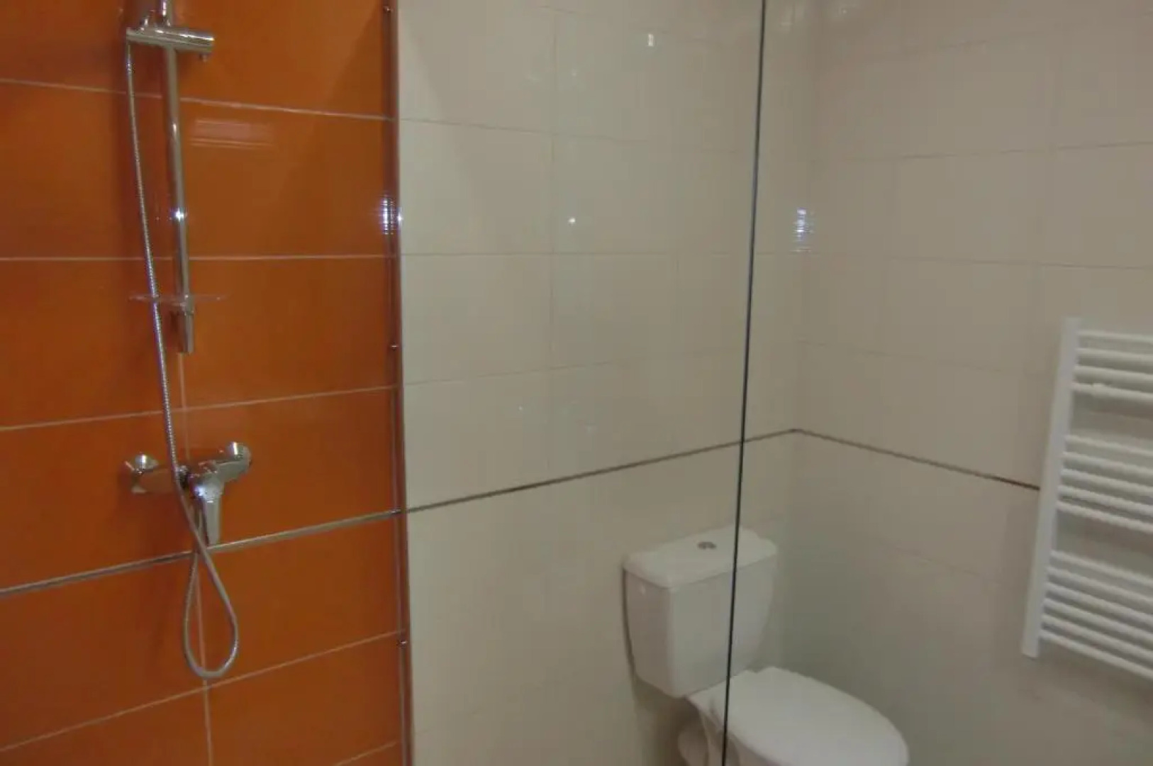 18 Avenue Georges Clemenceau