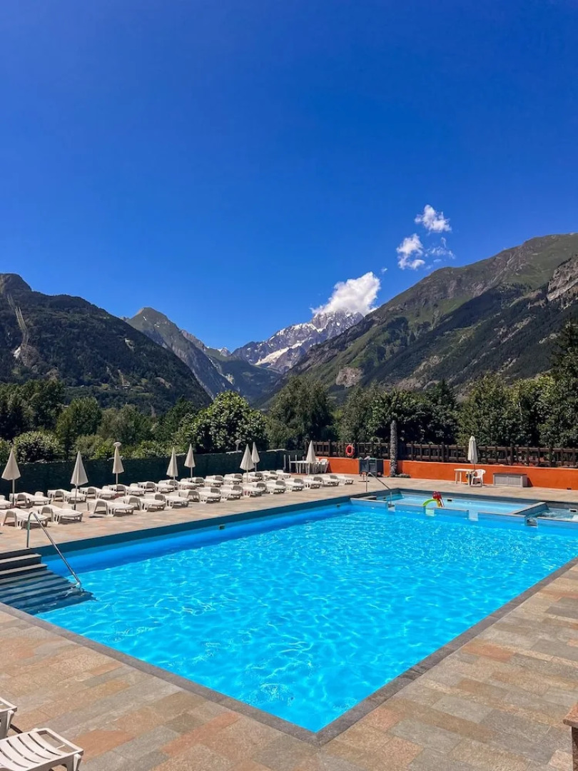 Bijoux Des Alpes Mont Blanc Village